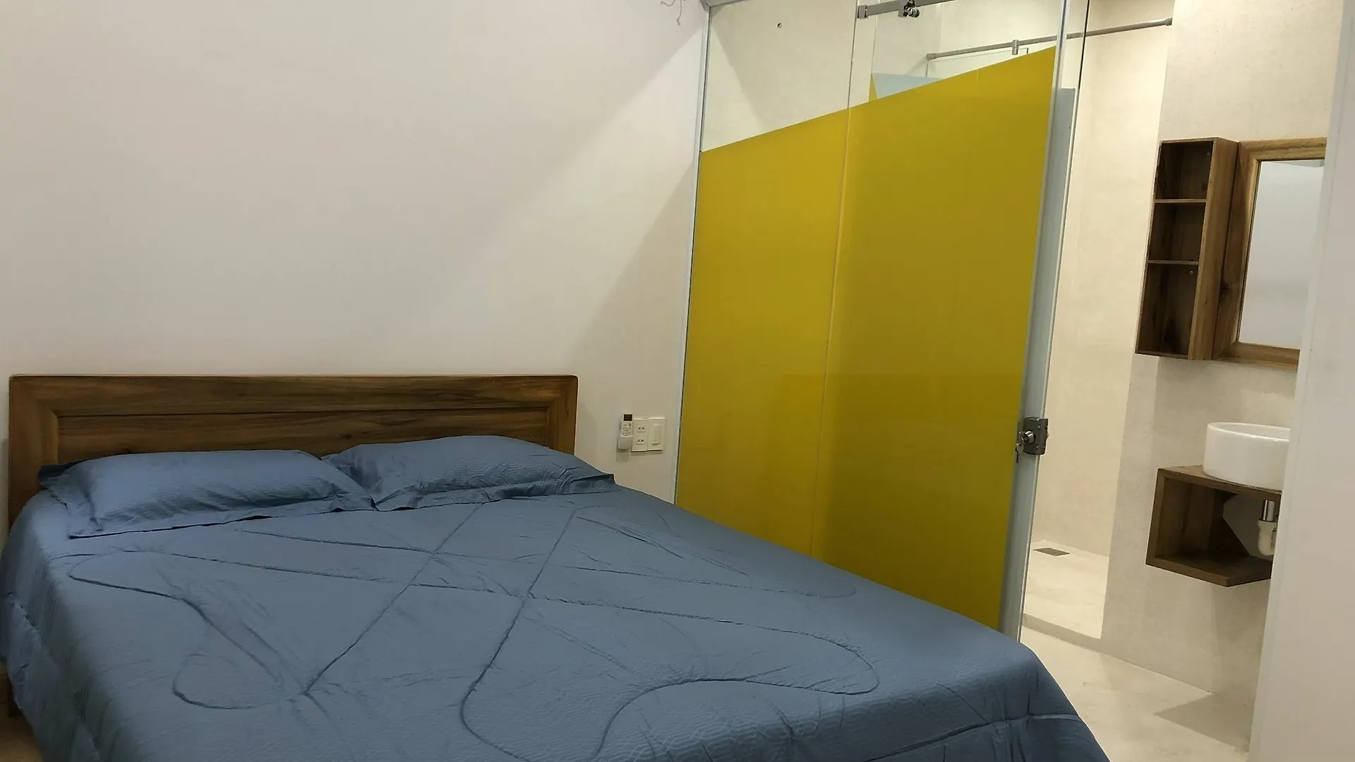 Hotel Yellow House Boutique Nha Trang